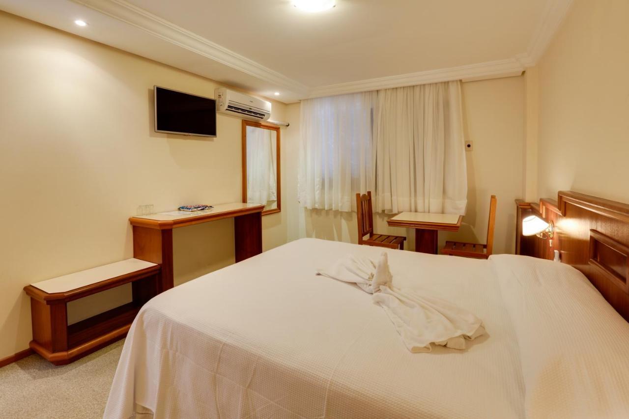Hotel San Isidro Сан-Габриел Экстерьер фото
